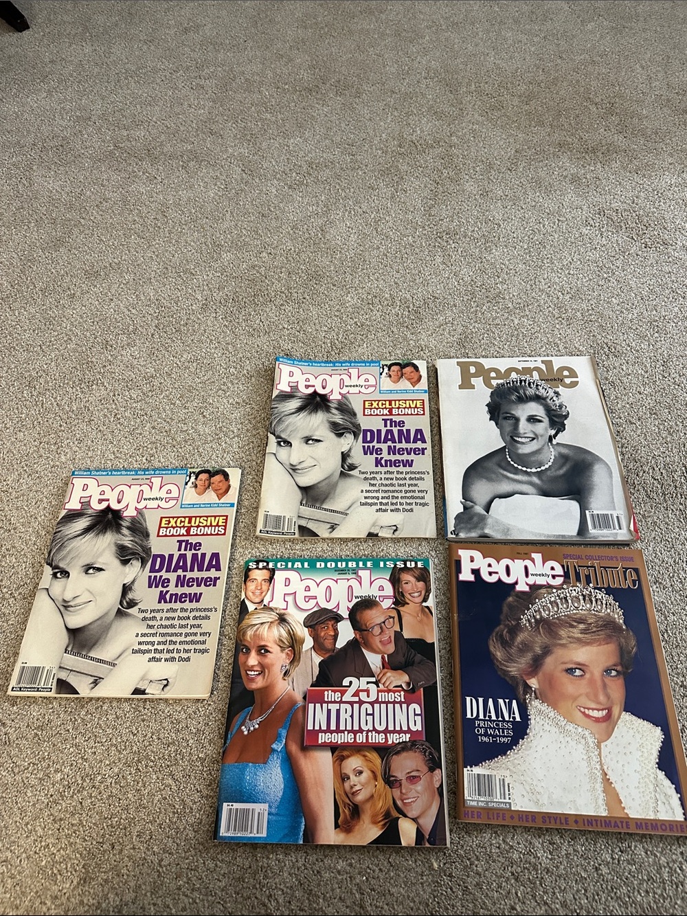 Magazine Special Tribute - Blue and White Covers